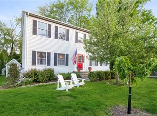 919 Stillson Rd, Fairfield, CT 06824