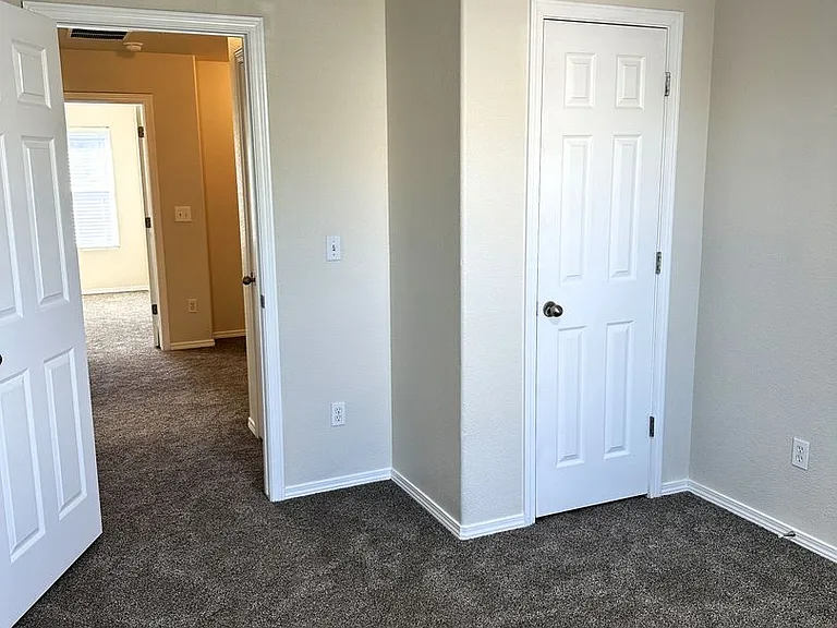 7443 Countryside Grv — Photo 13