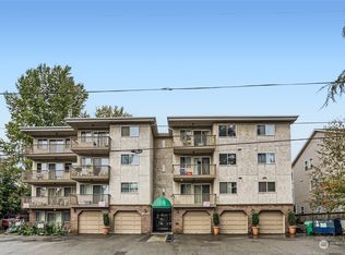 12035 32nd Ave NE APT 204, Seattle, WA 98125
