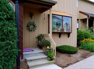 246 Skyview Dr #246, Cromwell, CT 06416