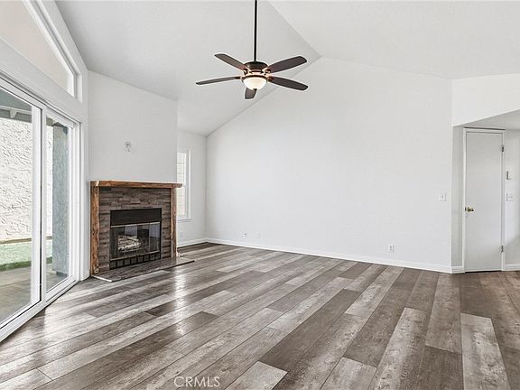 4th image of 1618 E Lassen Ave