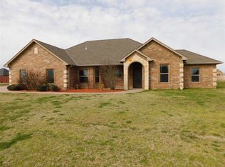 405 Jaycee Dr, Elgin, OK 73538