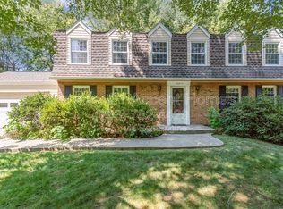 7690 Middle Valley Dr, Springfield, VA 22153