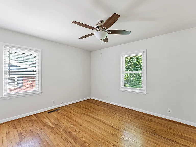 2808 Bardwell Rd — Photo 20