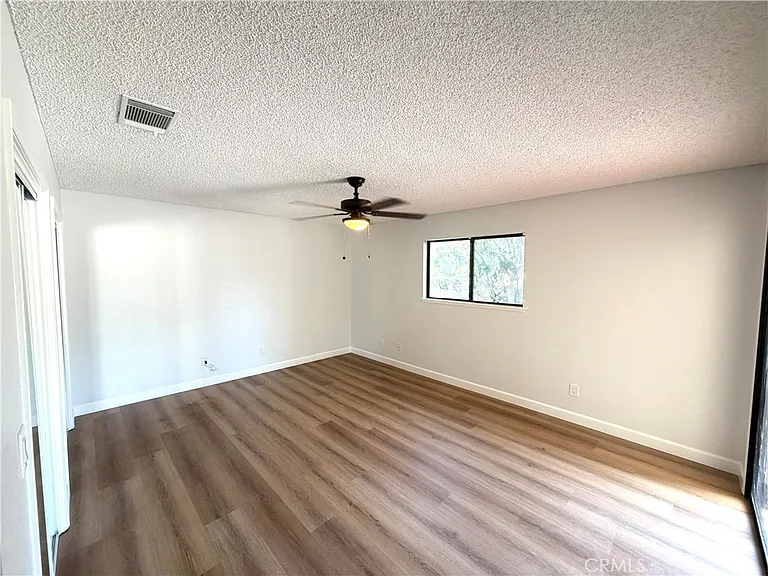 17950 Fremontia Ln — Photo 19
