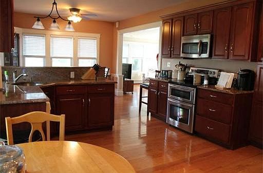 4th image of this home