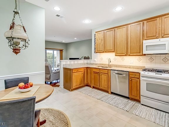 3rd image of 5223 Warrens Way
