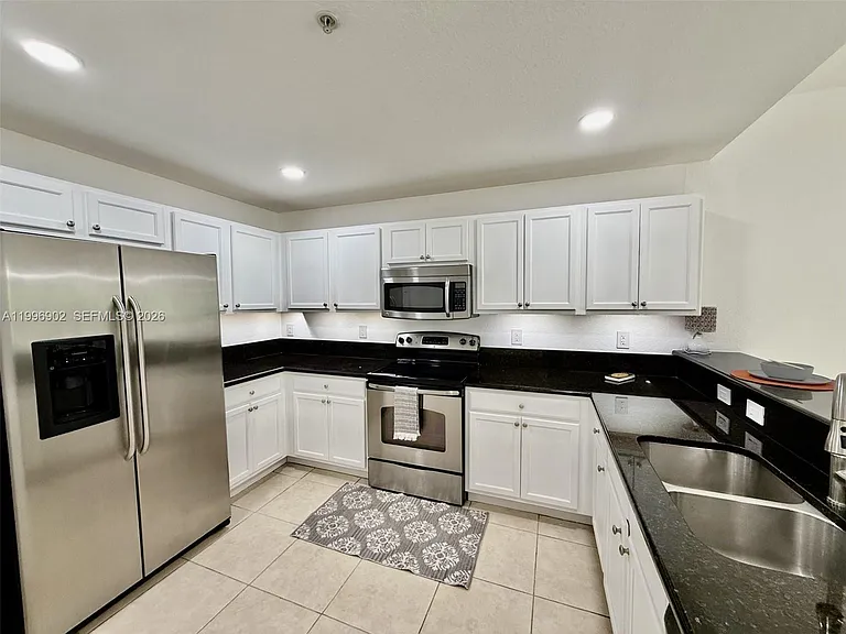 11503 NW 89th St #218 — Photo 13