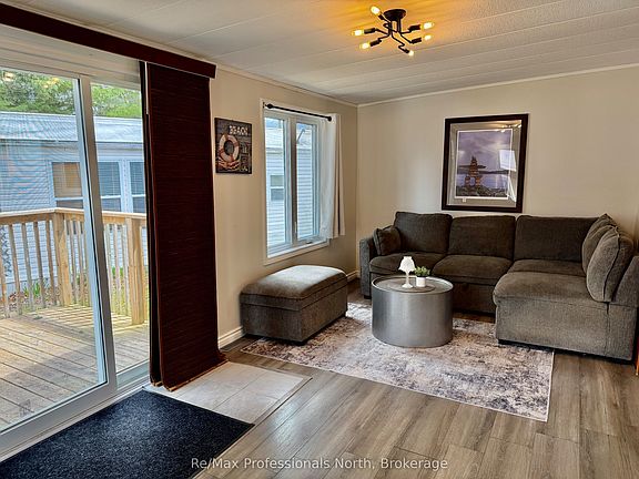 5th image of 1007 Racoon Rd #94