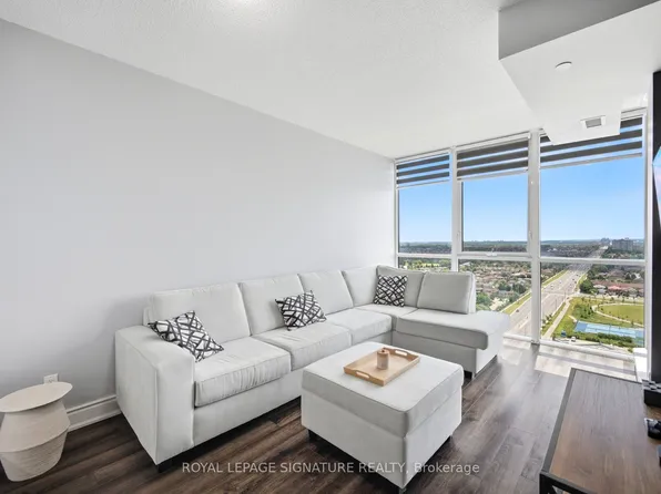 75 Eglinton Ave W #2006, Mississauga, ON L5R 0E5