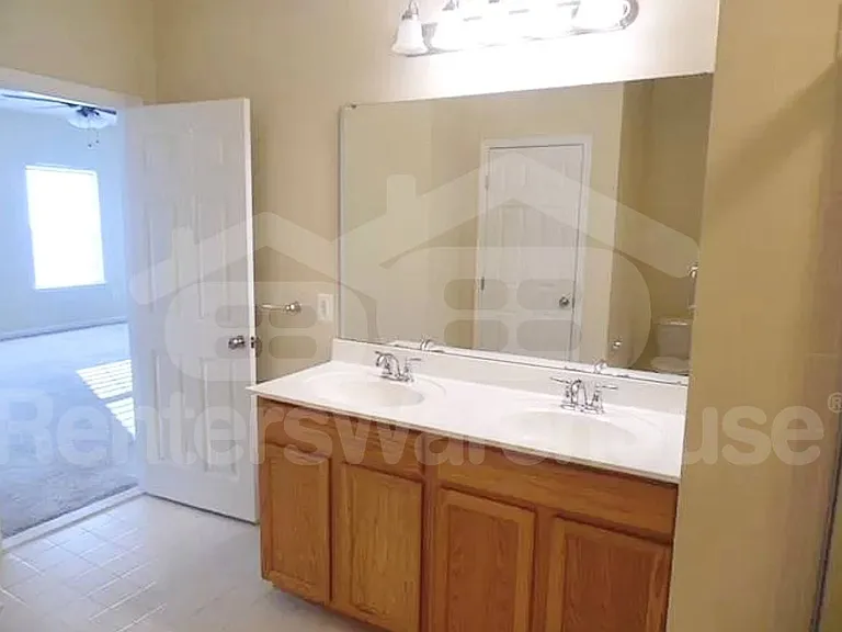 1612 Hardwick Ct #A — Photo 10