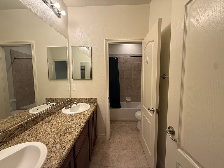 4221 Anatolia Dr — Photo 20