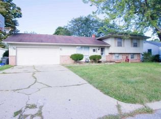 2548 Lafayette Dr, Lafayette, IN 47909