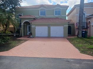 13450 SW 142nd Ter, Miami, FL 33186