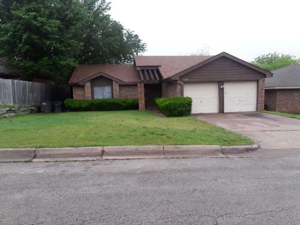 1st image of 6428 Woodbeach Dr
