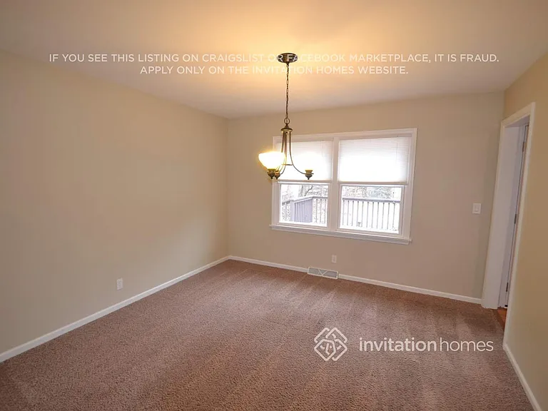 42W174 Timber Trl — Photo 3