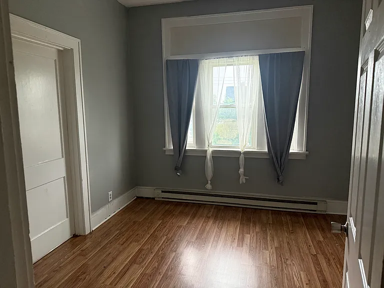 631 S Oakland Ave #201 — Photo 10
