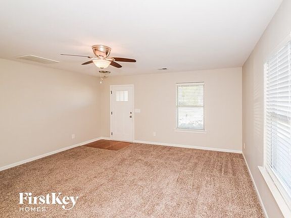 3rd image of 164 Green Wood Cir