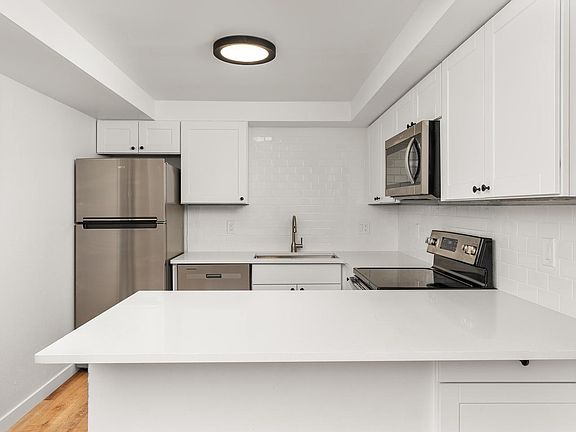 4th image of 1510 W St #C
