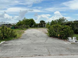 1502 Blue Heron Dr #18, Englewood, FL 34224