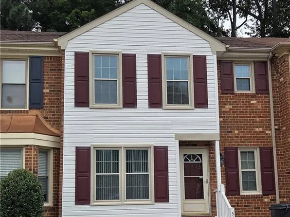 518 Mulligan Dr, Virginia Beach, VA 23462