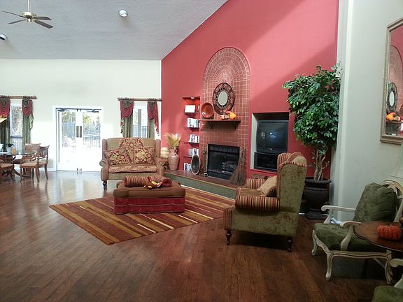 5th image of 10 Aspen Dr APT G