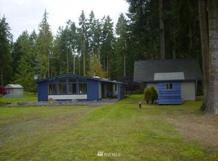 51 E Higgins Ln, Sequim, WA 98382