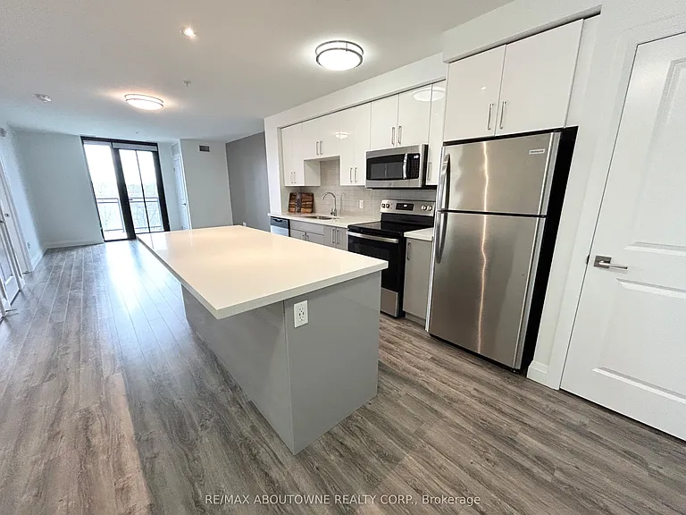 460 C Belmont Ave W #607 — Photo 8