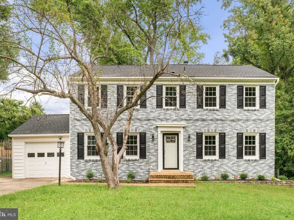 7009 Cold Spring Ln, Alexandria, VA 22306