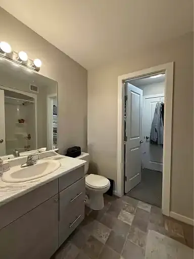 28 A Regal Ave #1A — Photo 10