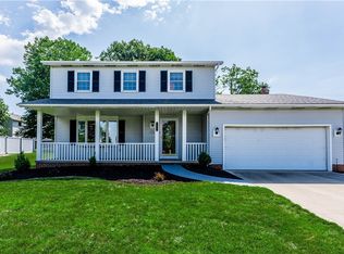 7781 Cocoa Dr, Parma, OH 44134