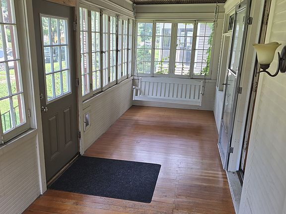 3rd image of 3529 Blaisdell Ave