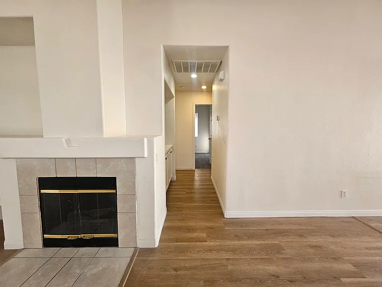 6612 Woodsworth Ave — Photo 7