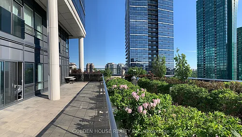 5 Sheppard Ave E #1718 Photo 1