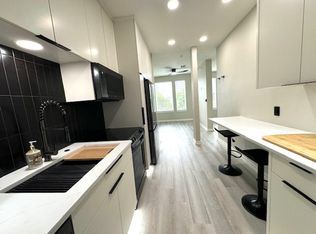 1900 Barton Springs Rd UNIT 5043, Austin, TX 78704