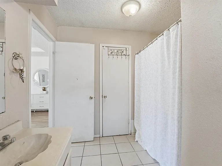 6203 Sunnygate Dr — Photo 23