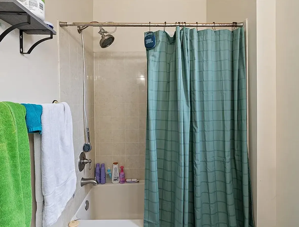 2 bed, 1106 sqft, $1,800 — Photo 3