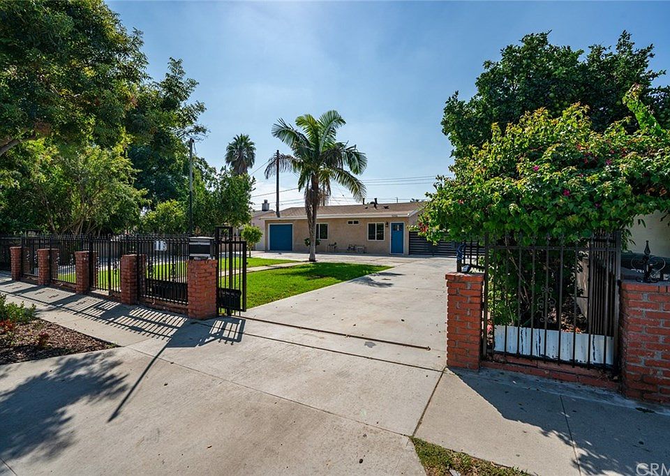 1st image of 10116 Somerset Blvd