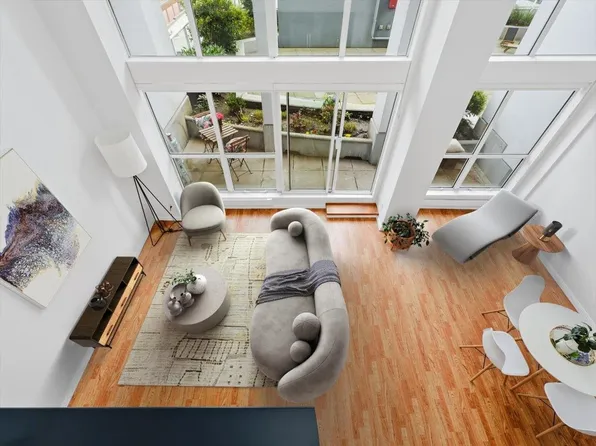 933 Seymour St #512, Vancouver, BC V6B 6L6