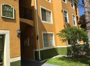 2160 E Preserve Way APT 106, Hollywood, FL 33025