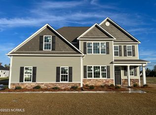 2031 Sharpnose St, New Bern, NC 28562