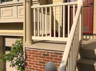4 Bayshore Ct, Gaithersburg, MD 20878