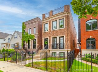 1911 W Wolfram St, Chicago, IL 60657