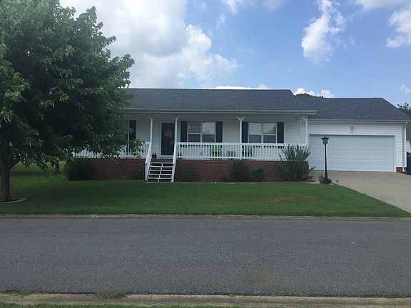 3rd image of 42 Ashley Dr