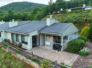 25A Willow View Dr, Franklin, NC 28734