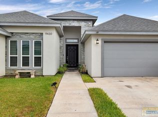 9430 Cajun Blvd, Los Fresnos, TX 78566