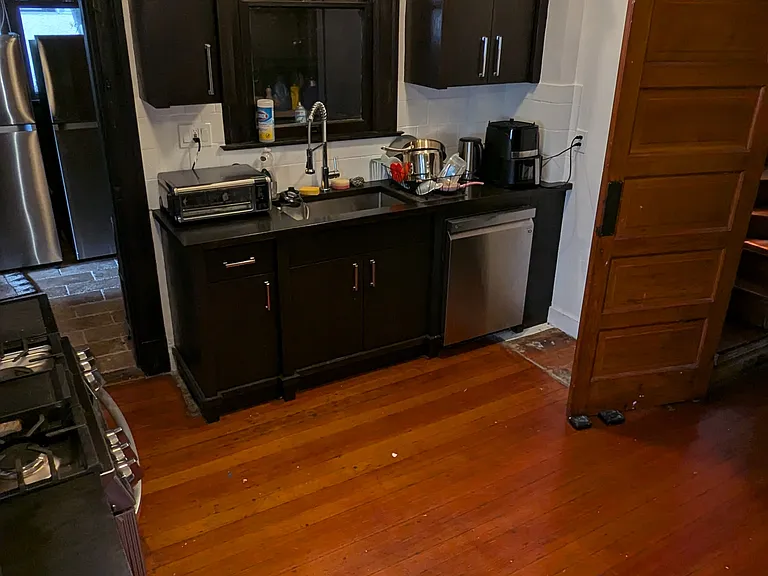826 S Burlington Ave — Photo 21