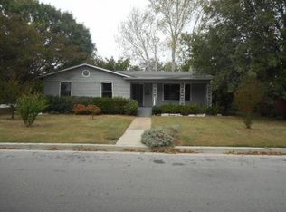 1560 Lynnhaven Rd, Fort Worth, TX 76103