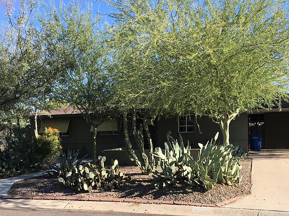 2nd image of 2020 W Solano Dr