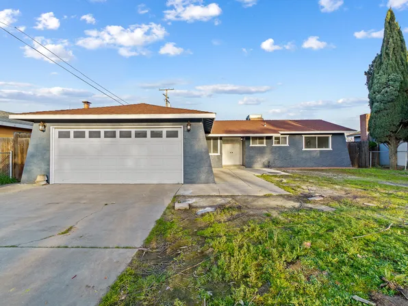 2932 S Linwood Street, Visalia, CA 93277